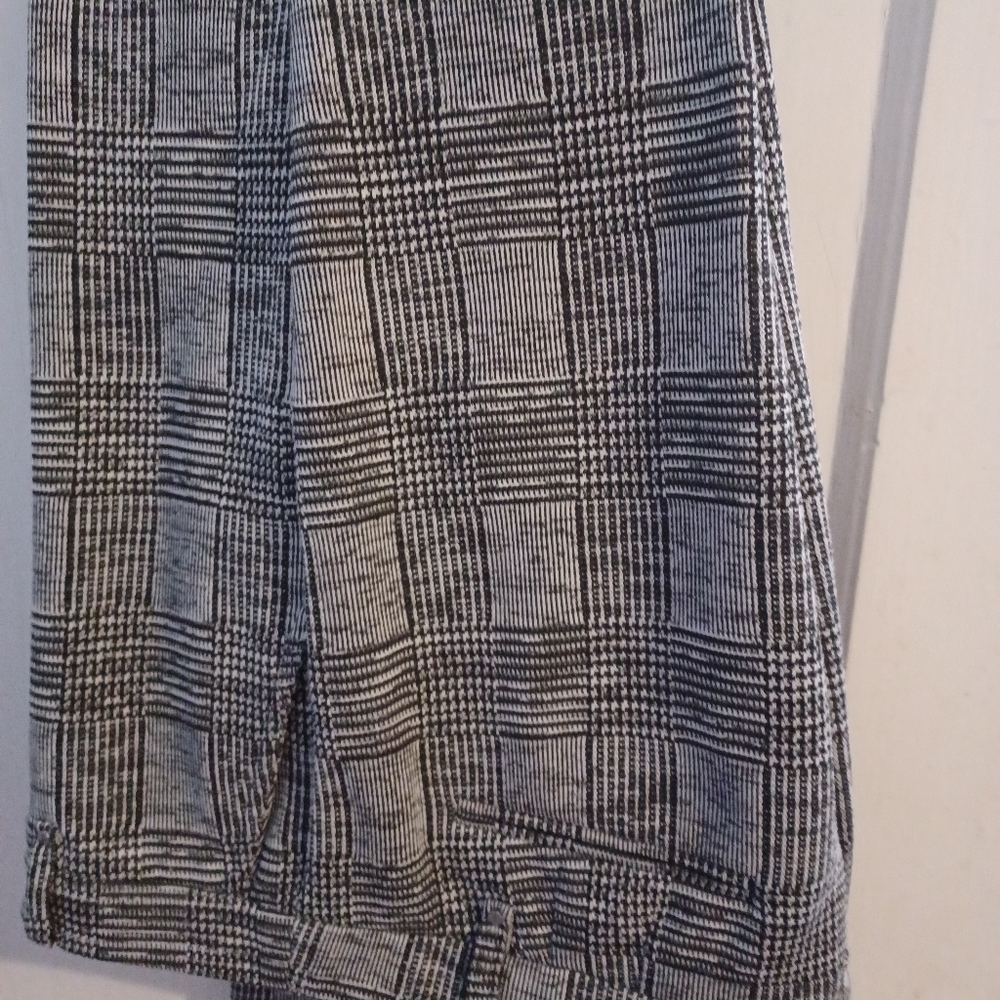 Jones New York Black and White Tweed Ella's Anle pants